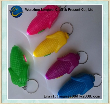 Torcia elettrica solare Carabiner di plastica Keychain, anello portachiavi dell'OEM LED
