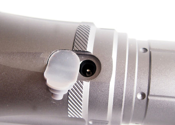 CREE 1300 di alto potere di lm X m. - L luce di fiaccole di T6 LED USB con USB